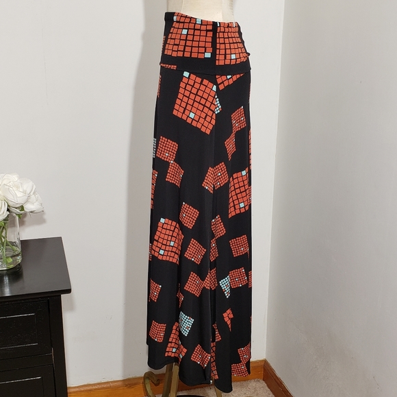 LulaRoe geometric print skirt size xxs - Picture 5 of 7